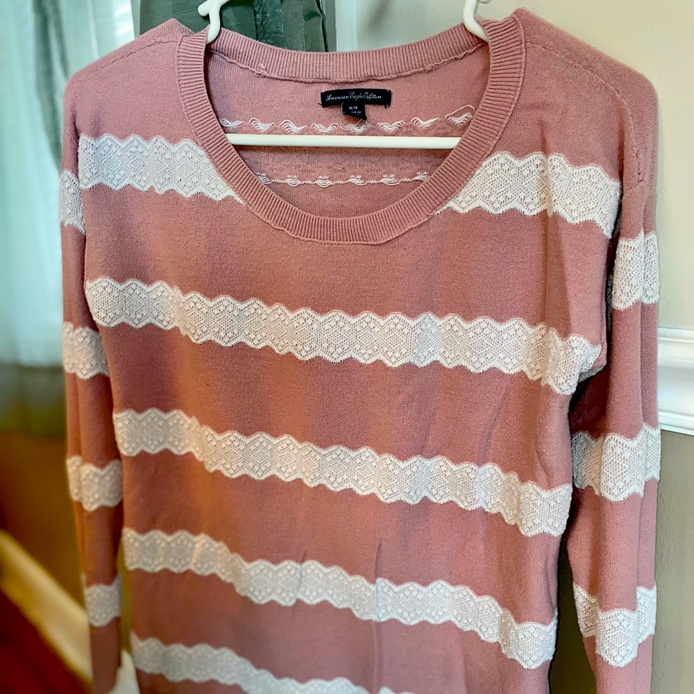 Scoop Neck Long Sleeve